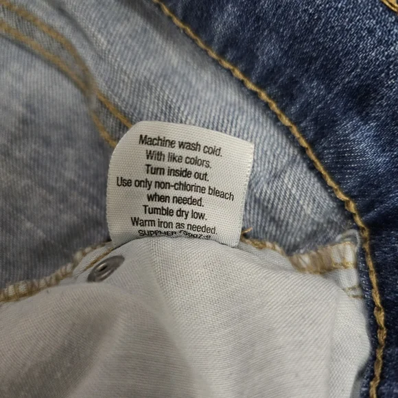 a.n.a. Jean shorts size 10 - Picture 5 of 12